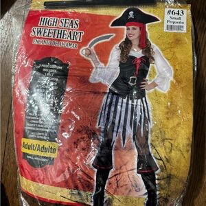 High Seas Sweetheart Pirate Costume
